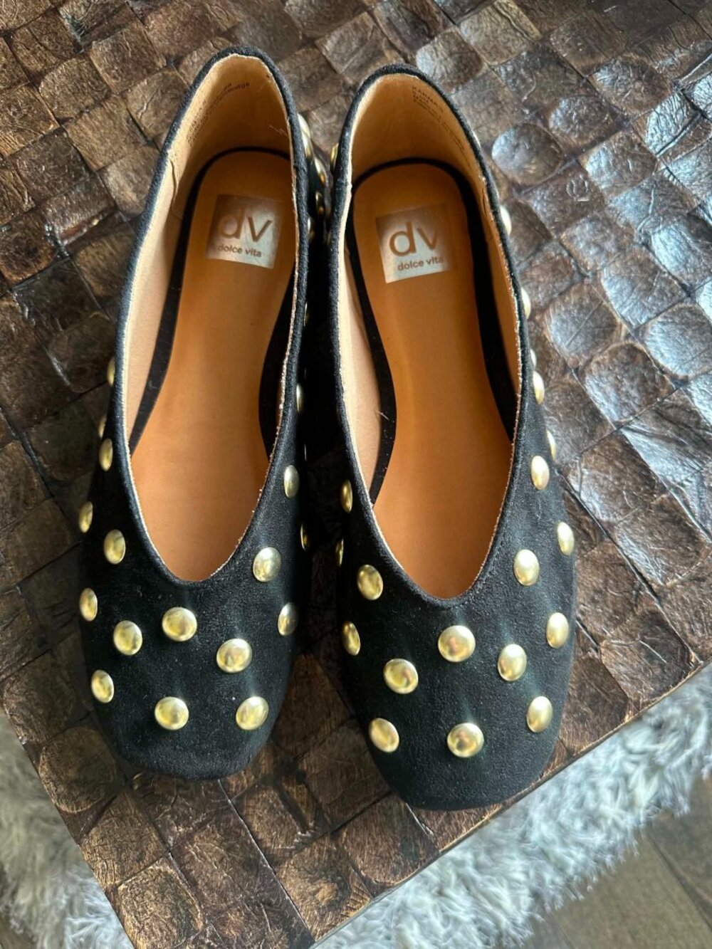 DV BY DOLCE VITA STUDDED KARMA-S BALLET FLAT  Size: 8-1/2